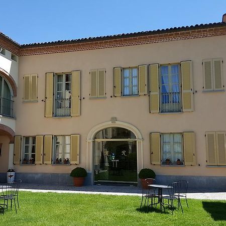 La Regibussa - Hotel Ristorante Asti Esterno foto