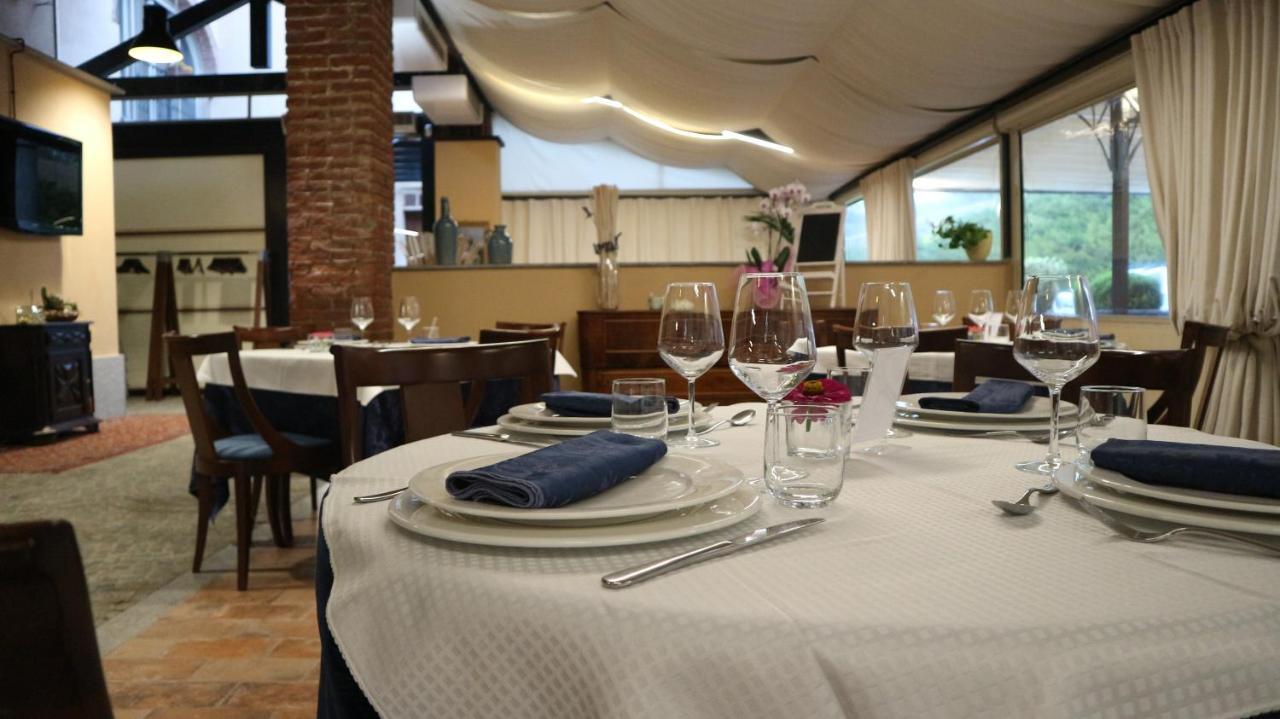 La Regibussa - Hotel Ristorante Asti Esterno foto